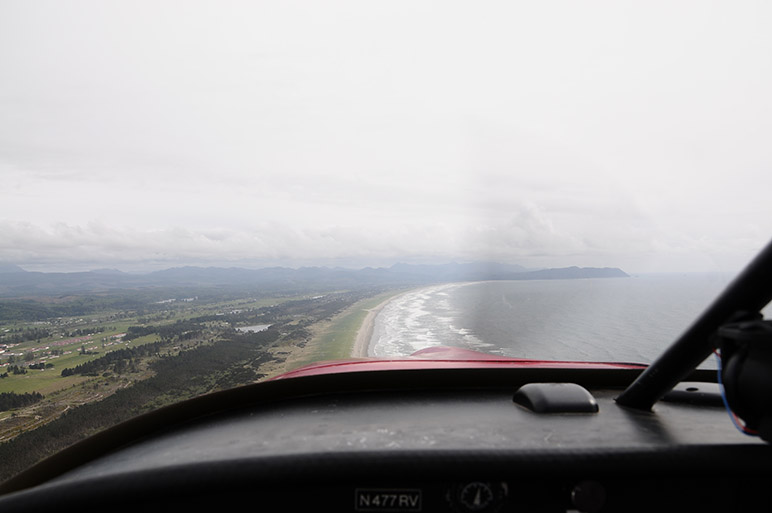 2010.04.30_-_RV-8_-_Trip_To_Vernonia,_RV_Checkout_Day_2_-_Session_2,_Flight_To_Oregon_Coast_(2).jpg