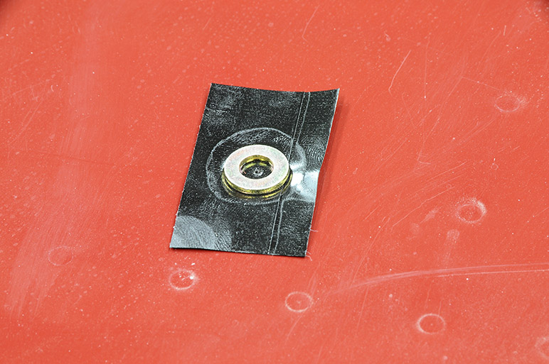 2011.12.27_-_RV-6_-_Static_Air_Ports_(2)_-_#10_Washer_&_Some_Electrical_Tape.jpg