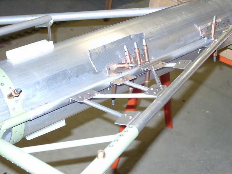 3-12-05 Drilling Extra tailwheel support1.JPG