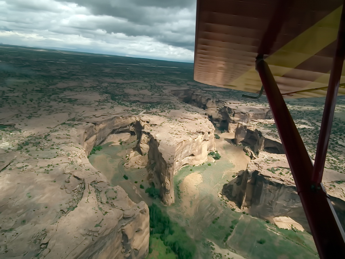 Canyon_de_Chelly,_AZ__2014-1.jpg