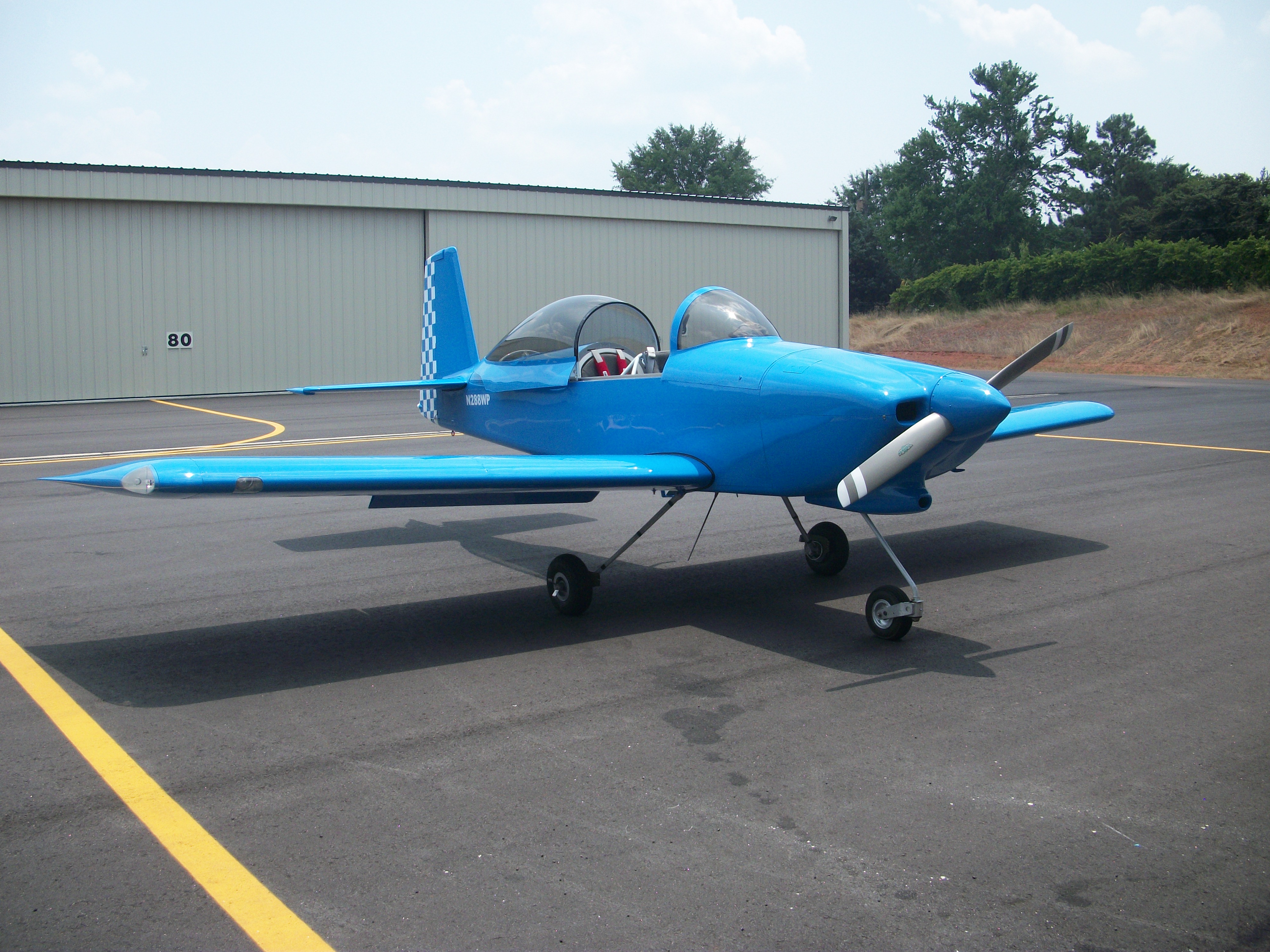 blue__airplane_010.jpg