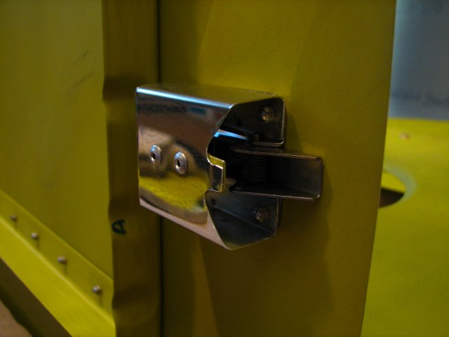 latch_installed_1.jpg