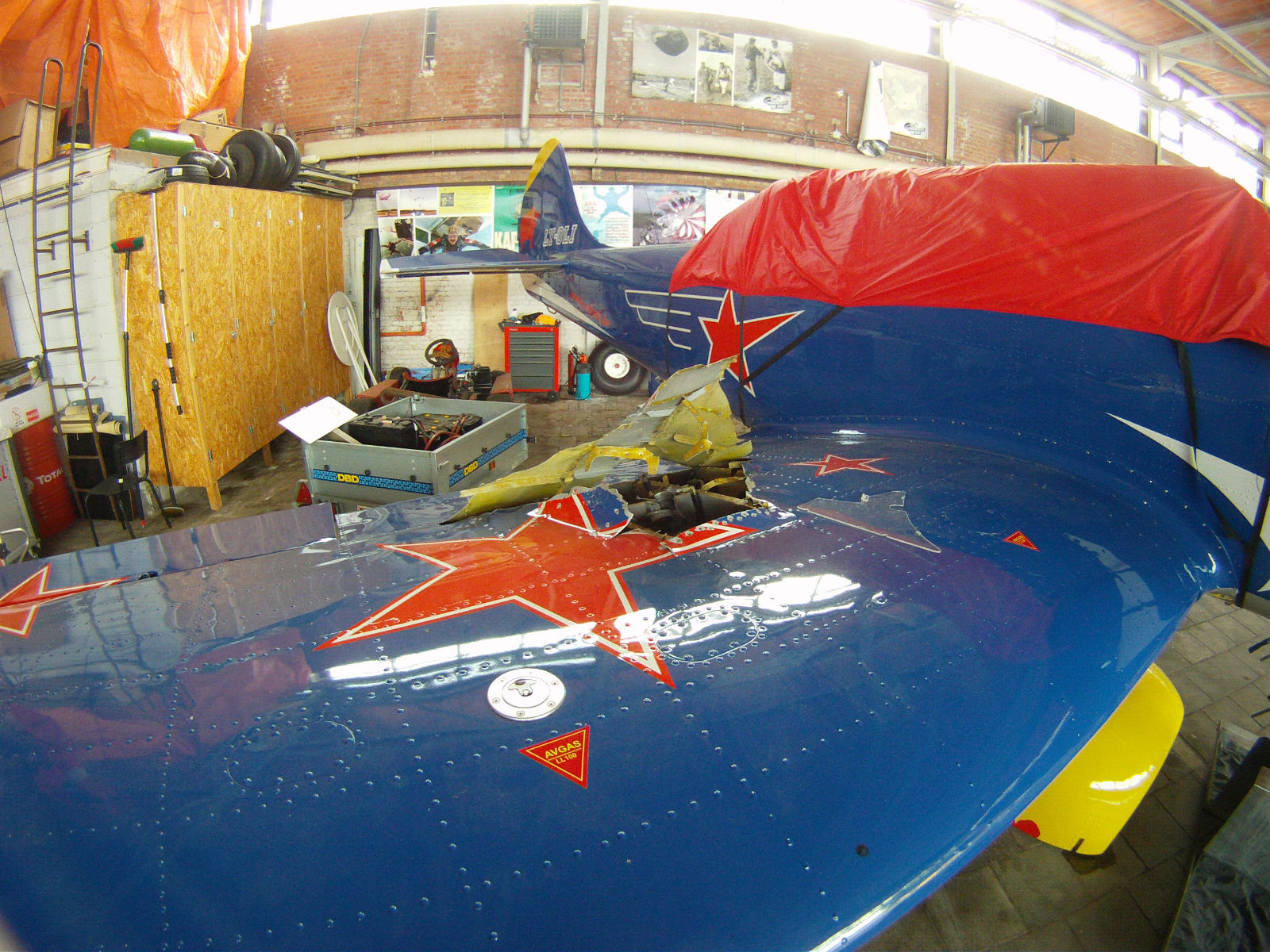 LY-OLI Yak-52 June 2011 (3).JPG