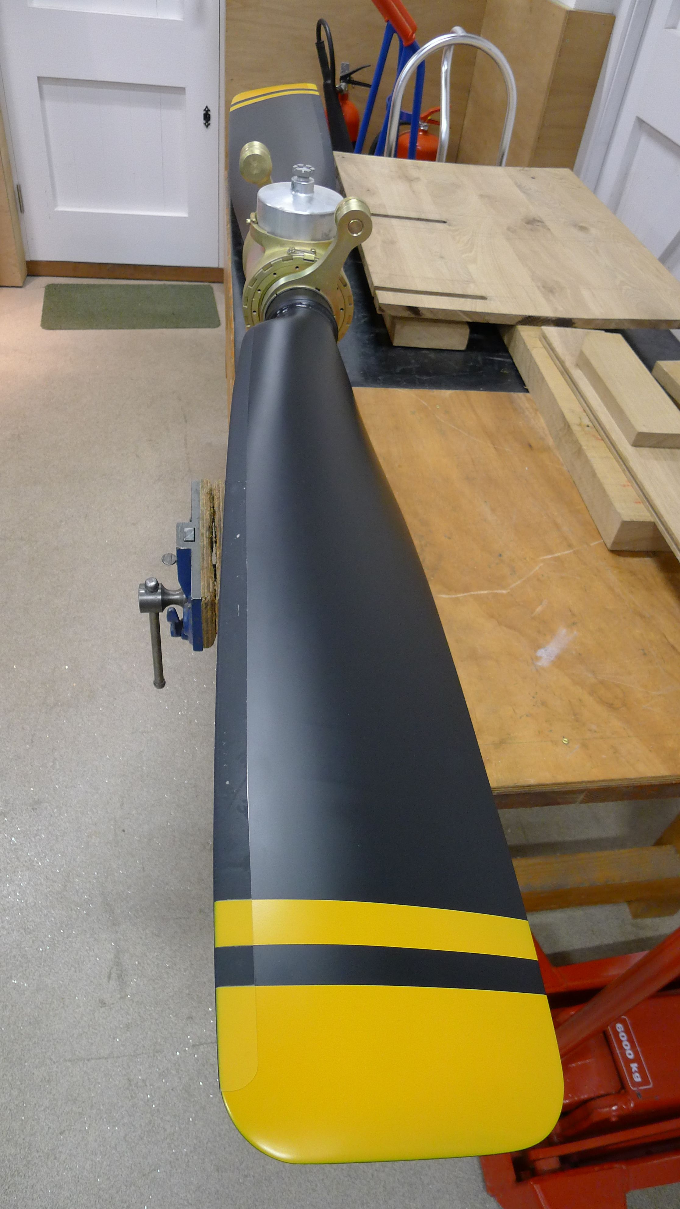 Yak Prop - Hoffman LE (1).jpg